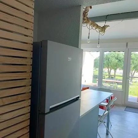 Appartement Vue D'Or Les Pieds Dans L'Eau La Londe-les-Maures Exterior photo