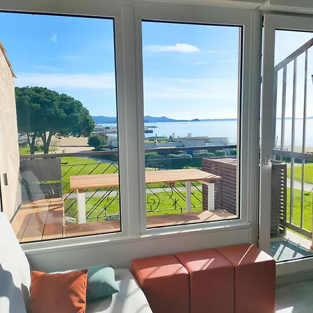 Appartement Vue D'Or Les Pieds Dans L'Eau La Londe-les-Maures Exterior photo